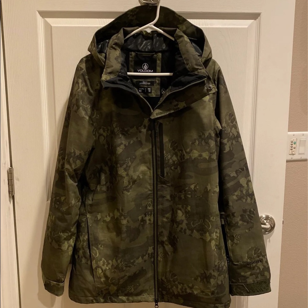 Volcom Ladies STRETCH Snow Jacket - L